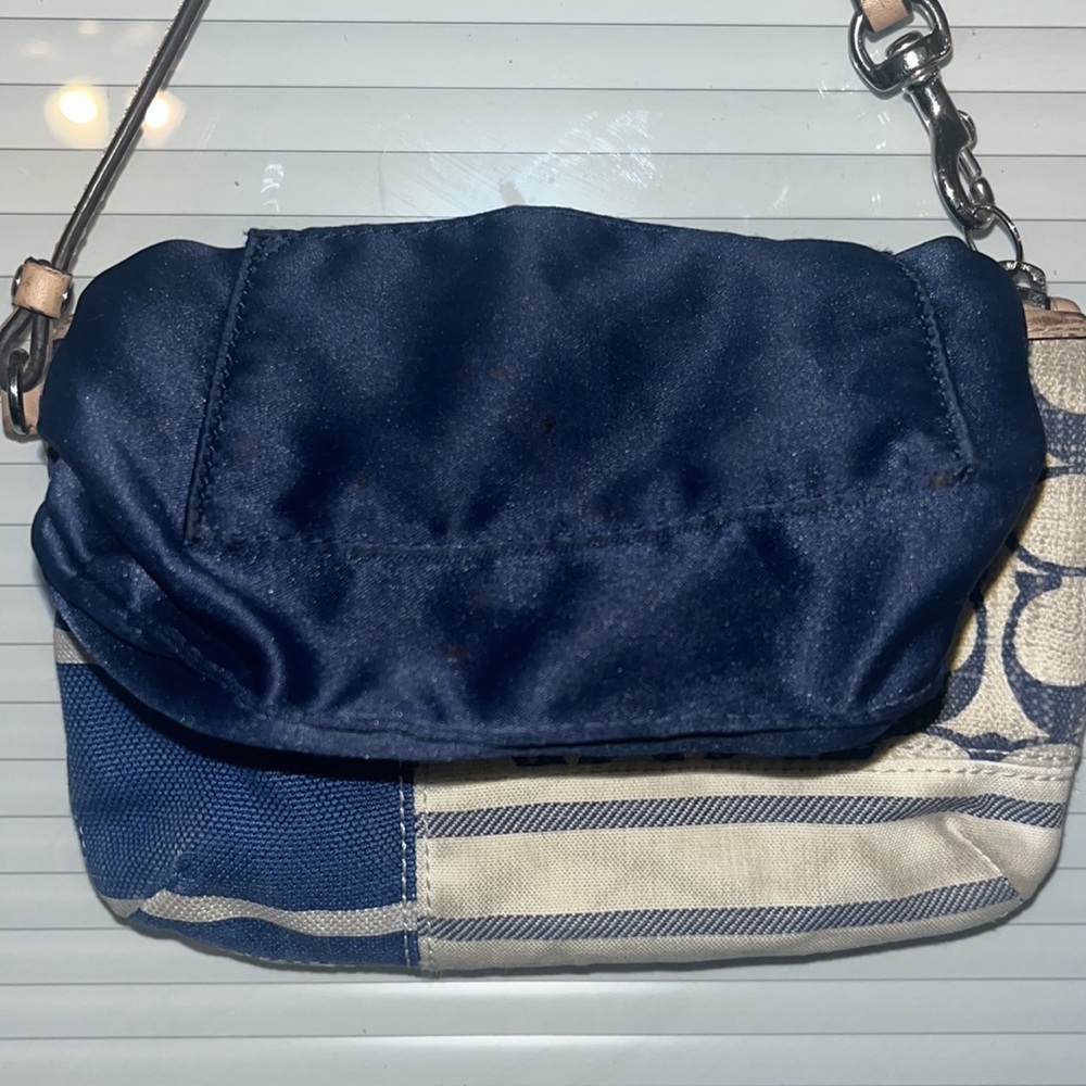 Vintage Coach Daisy Patchwork Wristlet Purse - image 3